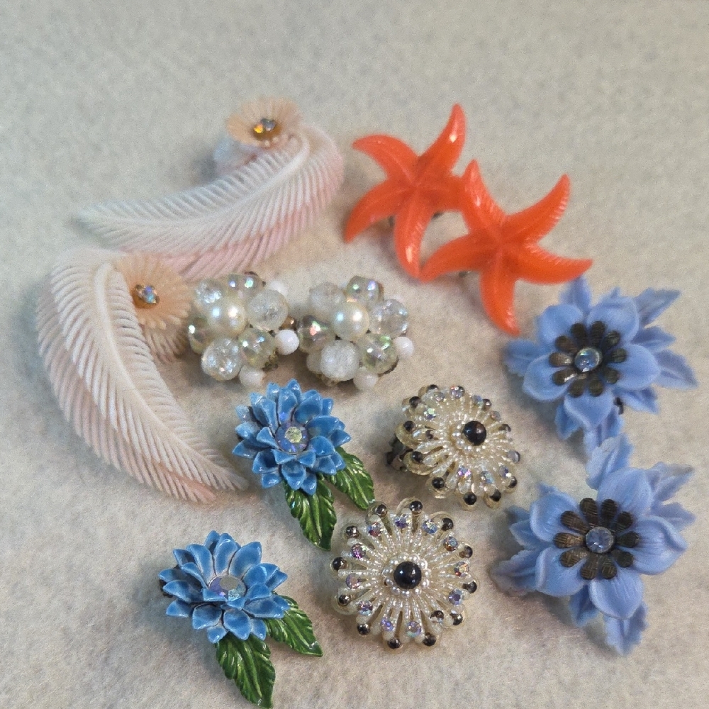 Lot Of 6 Vintage Clip Screw Back Earrings